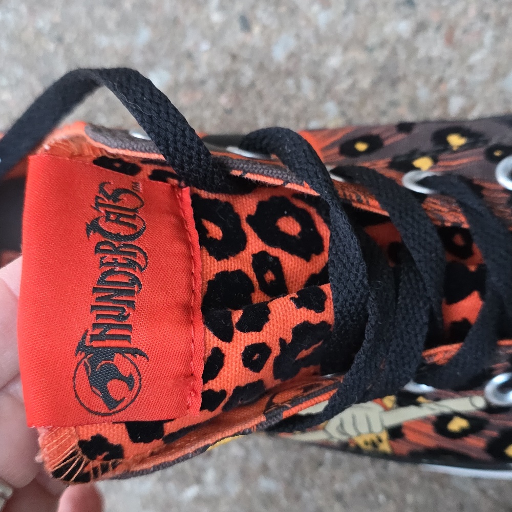 Converse Chuck Taylor All Star x Thundercats Cheetara Low Top Canvas Sneakers - Picture 9 of 11